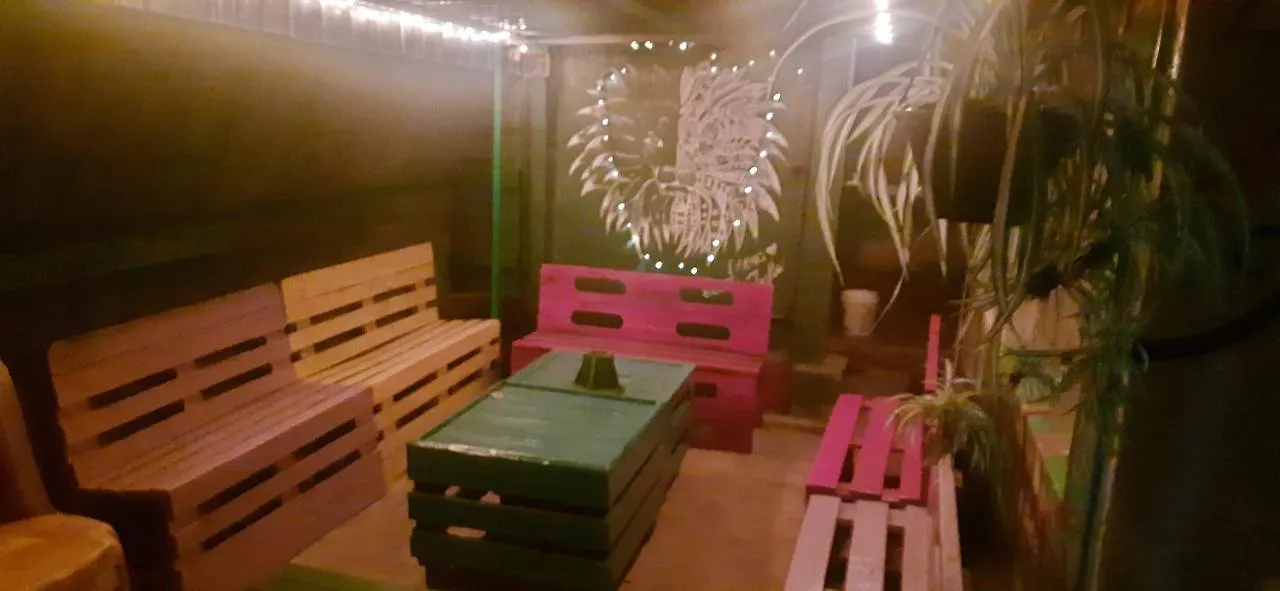 Leisure Nest Hostel Nuwara Eliya Sri Lanka